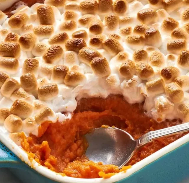 SWEET POTATO CASSEROLE WITH MARSHMALLOWS RECIPE