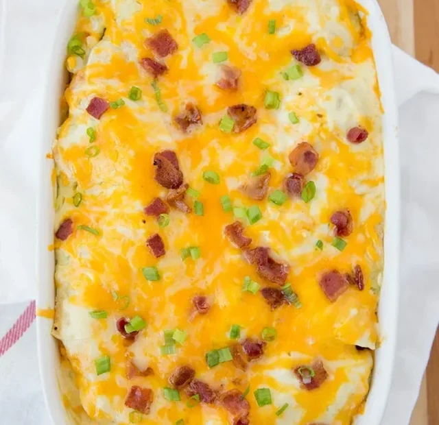 BREAKFAST ENCHILADA CASSEROLE RECIPE