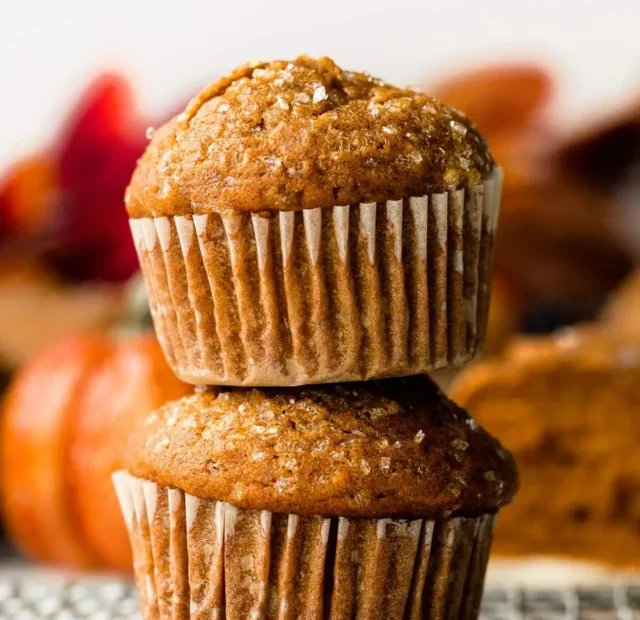 EASY PUMPKIN MUFFINS RECIPE