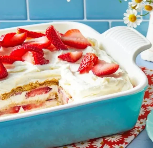 STRAWBERRY ICEBOX CAKE RECIPE