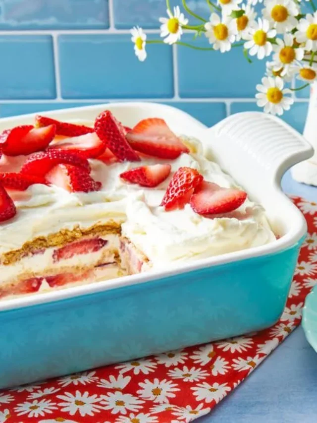 STRAWBERRY ICEBOX CAKE RECIPE